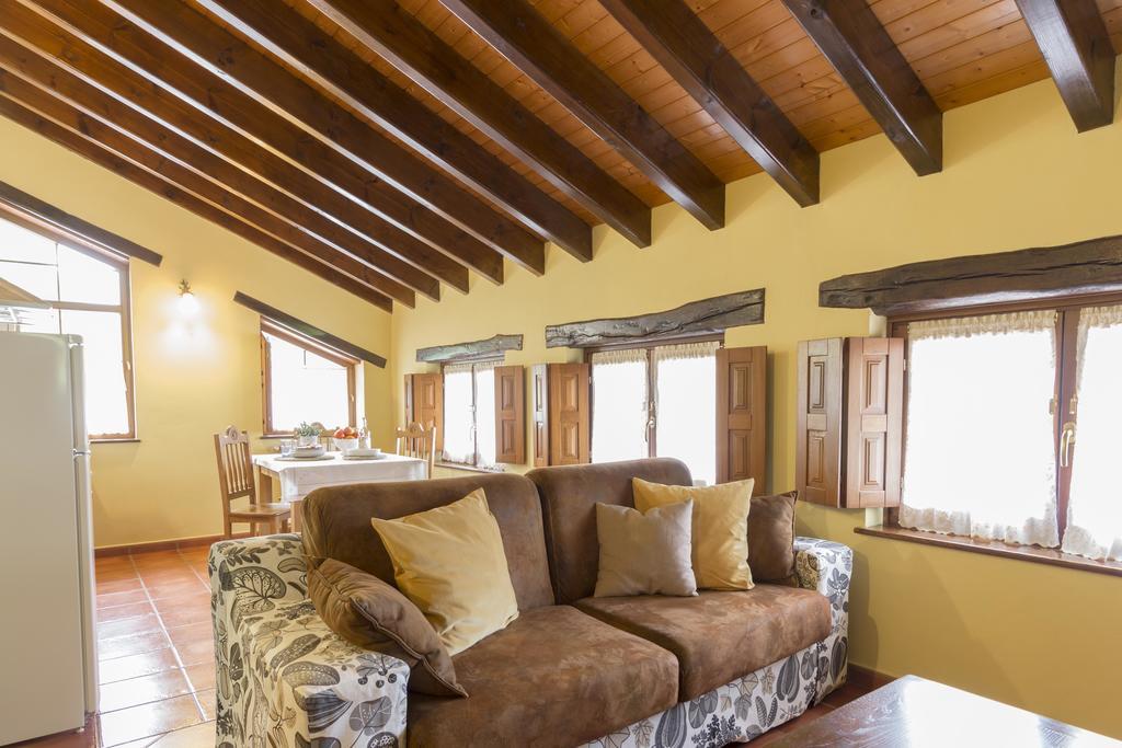 Apartamento Casa Gayón Pola de Allande Exterior foto